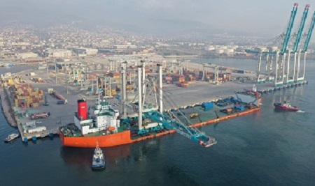 4th STS crane of our port took its place in the container terminal...<br>17.11.2021