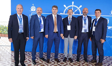 Yönetim Kurulu Başkanımız Sayın M. Hakan Safi, Ulaştırma ve Altyapı Bakanımız Sayın Abdulkadir Uraloğlu'nun teşrifleriyle gerçekleşen, Denizcilik Genel Müdürlüğü'nün düzenlediği Dünya Denizcilik Günü programına katıldı.