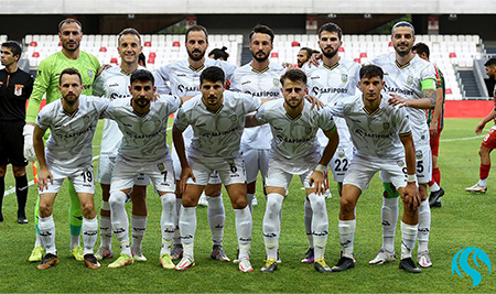 TFF ekiplerinden Belediye Derince Spor’un forma..<br>04.08.2022